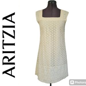 XS 100% Cotton Mini Lace Dress Wilfred Modern Romantic Yellow Dainty Eyelet Lace